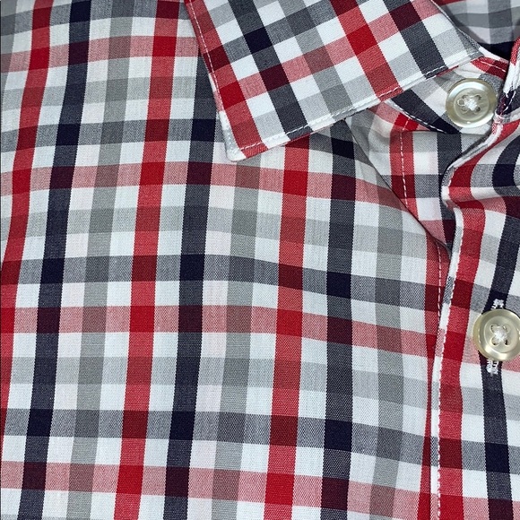Men’s dress button down - Picture 3 of 3